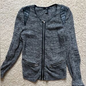 H&M sweater/ jacket